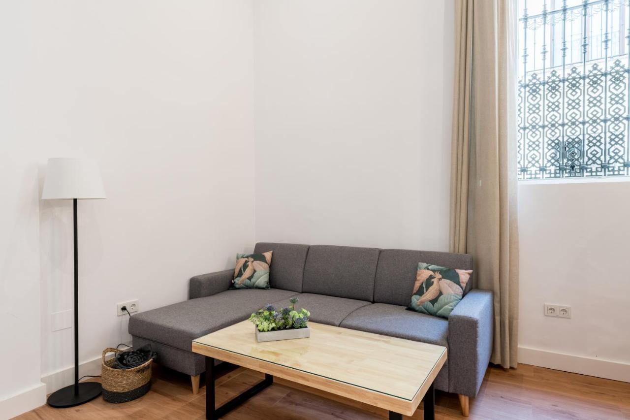 Apartamentos Leoncillos Севилья Экстерьер фото