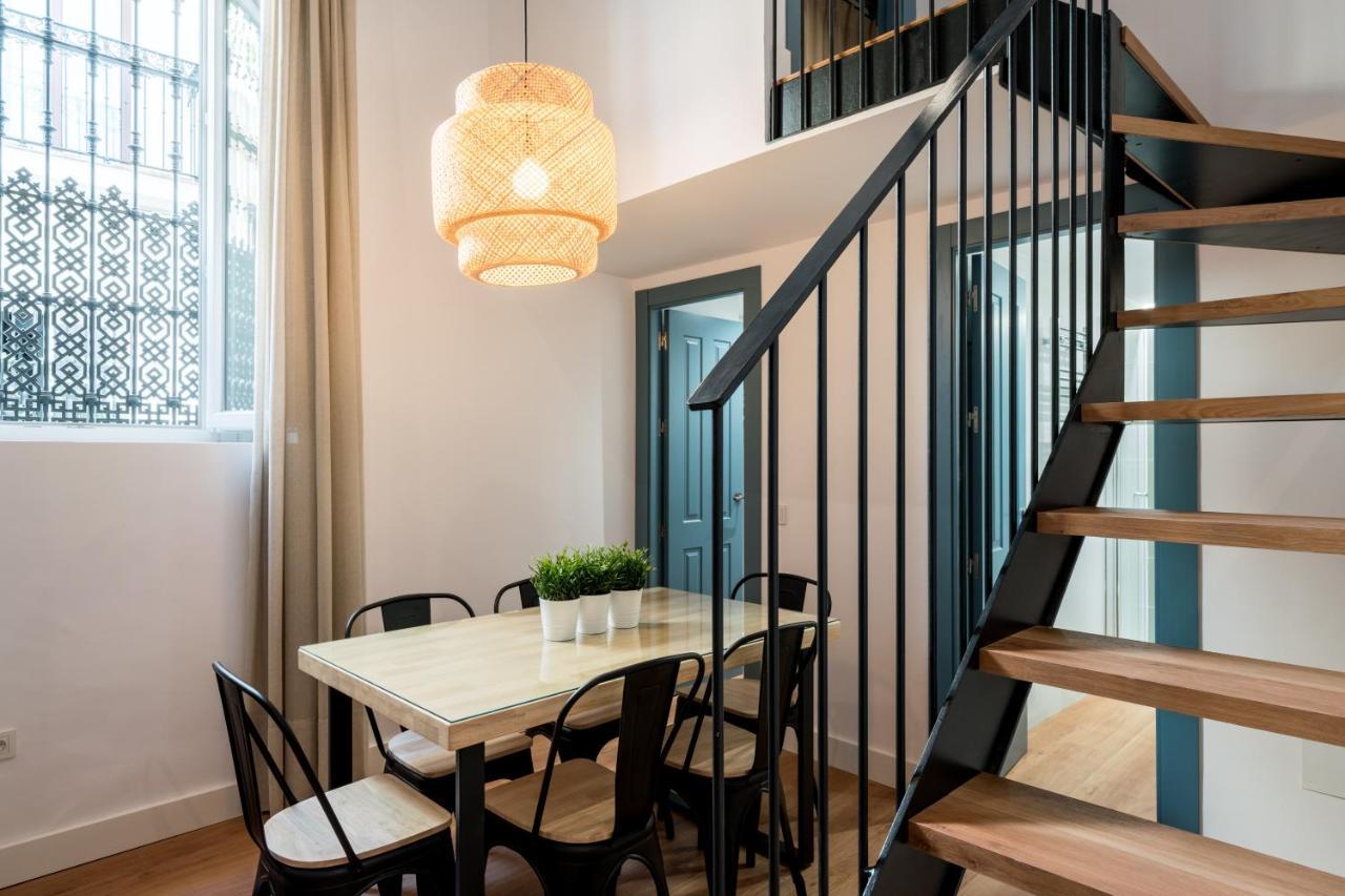Apartamentos Leoncillos Севилья Экстерьер фото