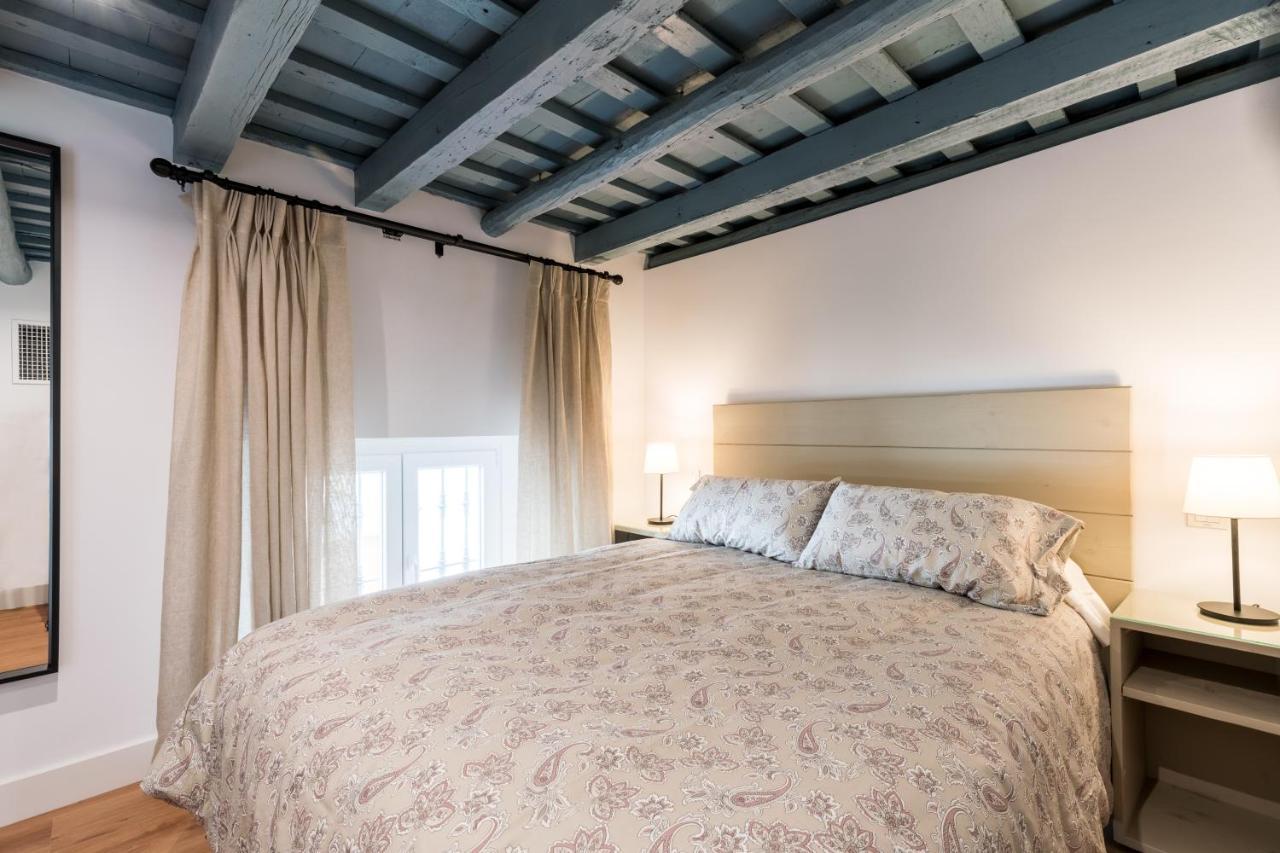 Apartamentos Leoncillos Севилья Экстерьер фото