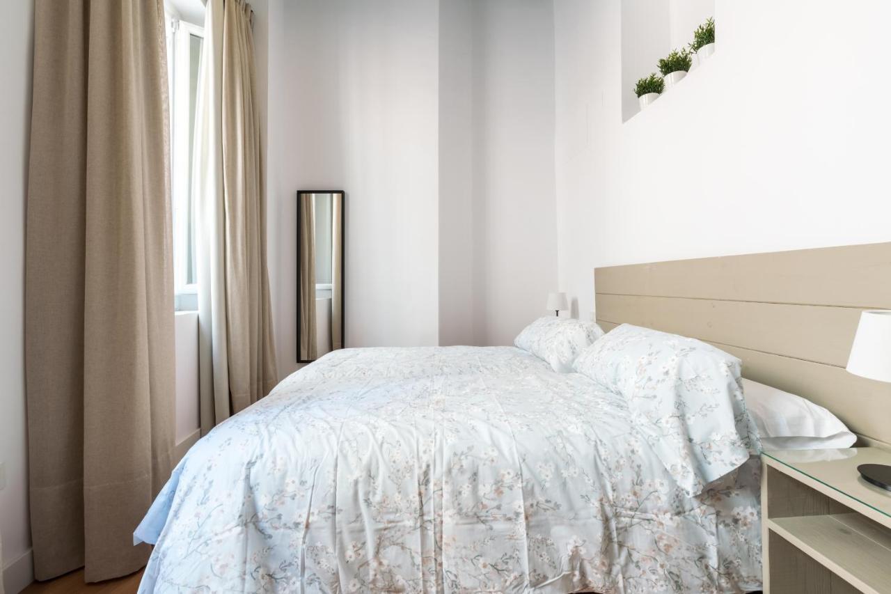 Apartamentos Leoncillos Севилья Экстерьер фото