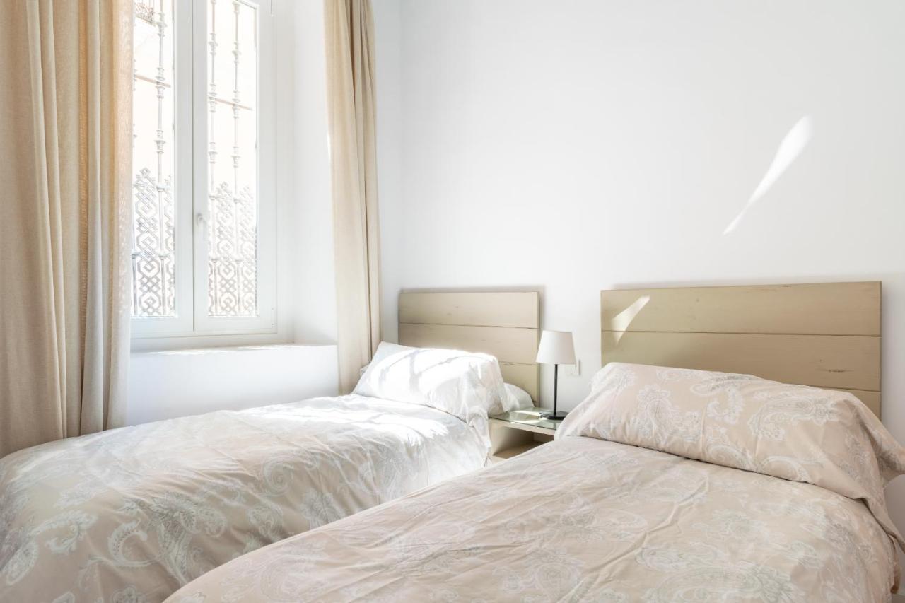 Apartamentos Leoncillos Севилья Экстерьер фото