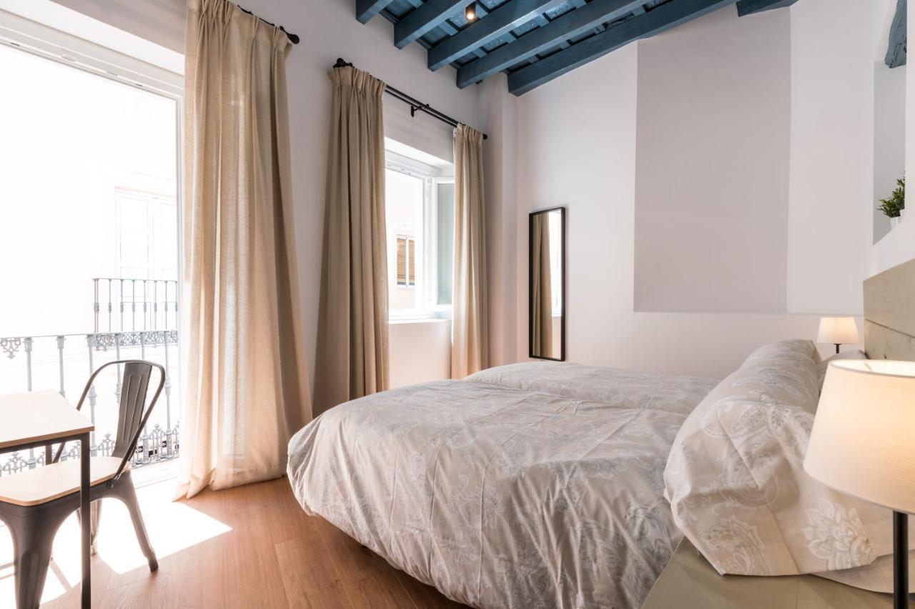 Apartamentos Leoncillos Севилья Экстерьер фото