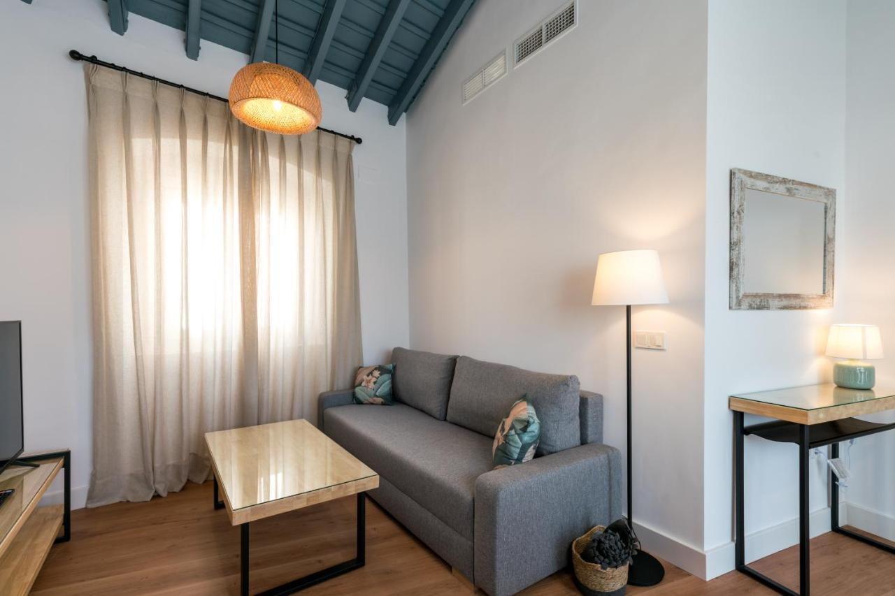 Apartamentos Leoncillos Севилья Экстерьер фото
