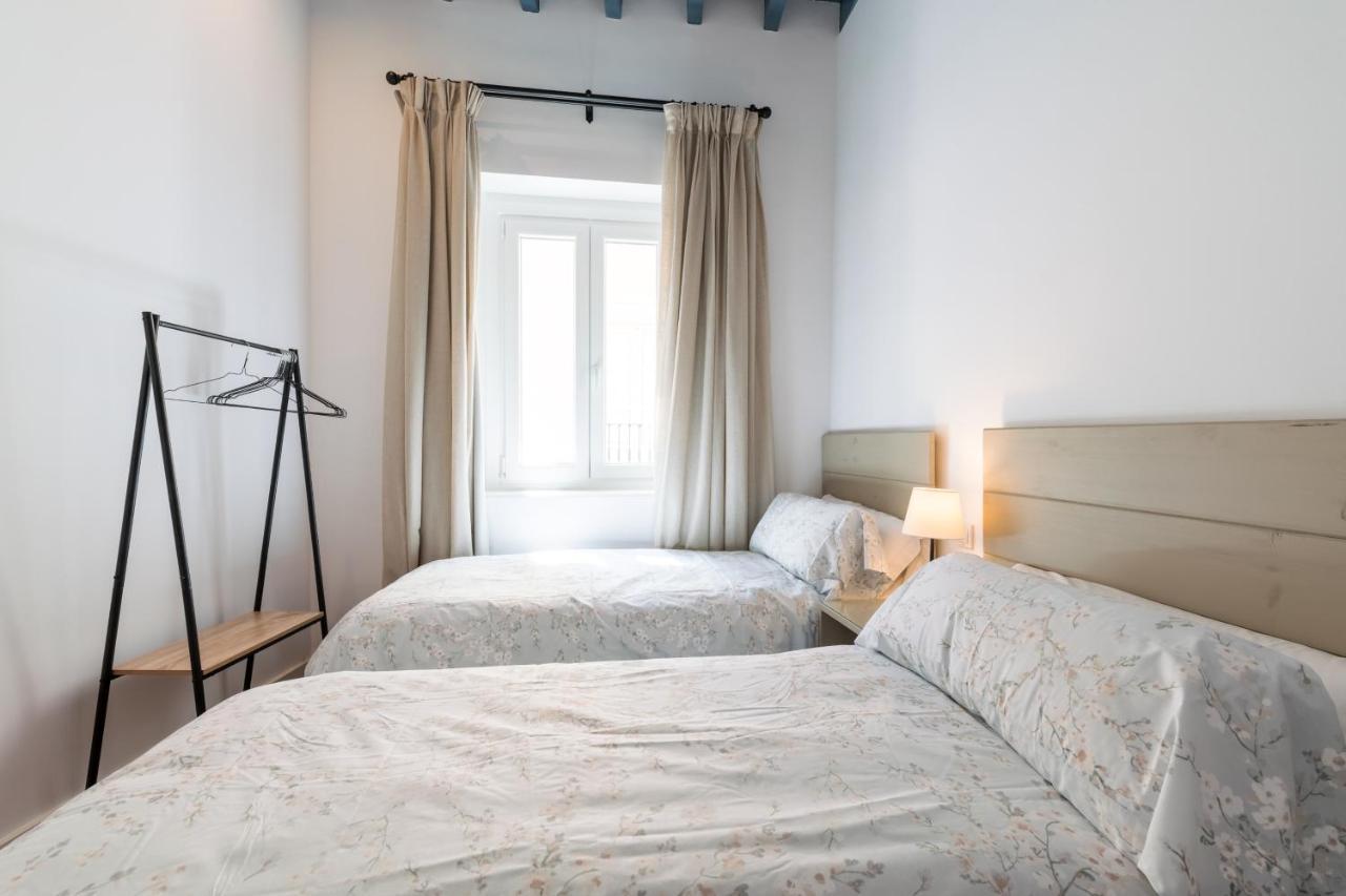 Apartamentos Leoncillos Севилья Экстерьер фото