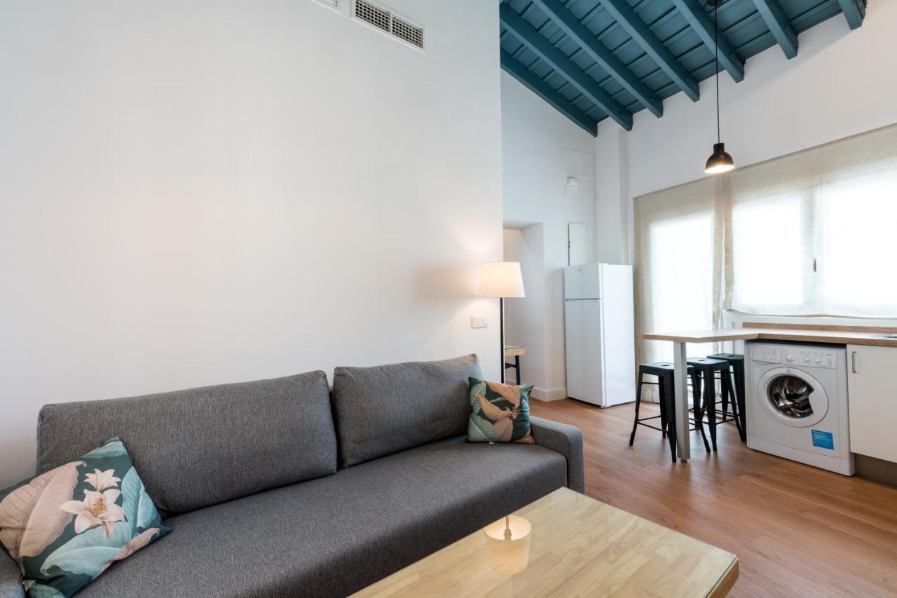 Apartamentos Leoncillos Севилья Экстерьер фото